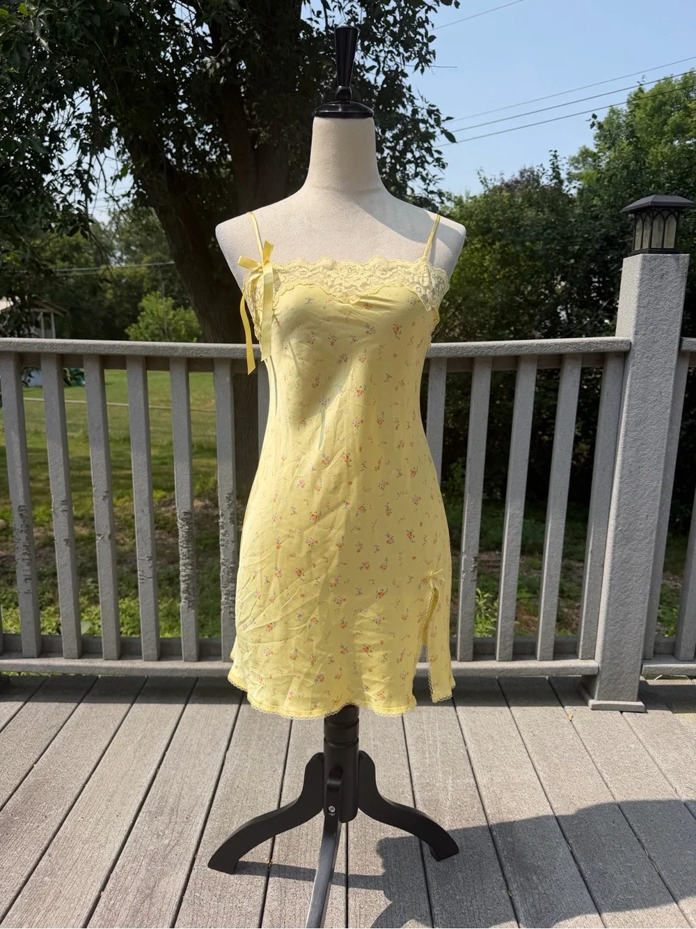 2005 Victoria’s Secret Angels Yellow Floral Lace Slip Dress Satin Bow Y2K Size S